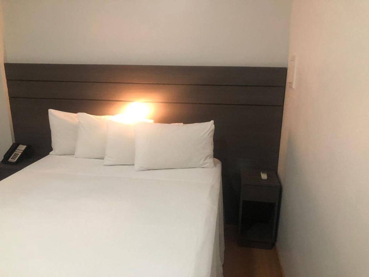 בלו הוריזונטה Apart-Hotel De Luxo Em Lourdes מראה חיצוני תמונה