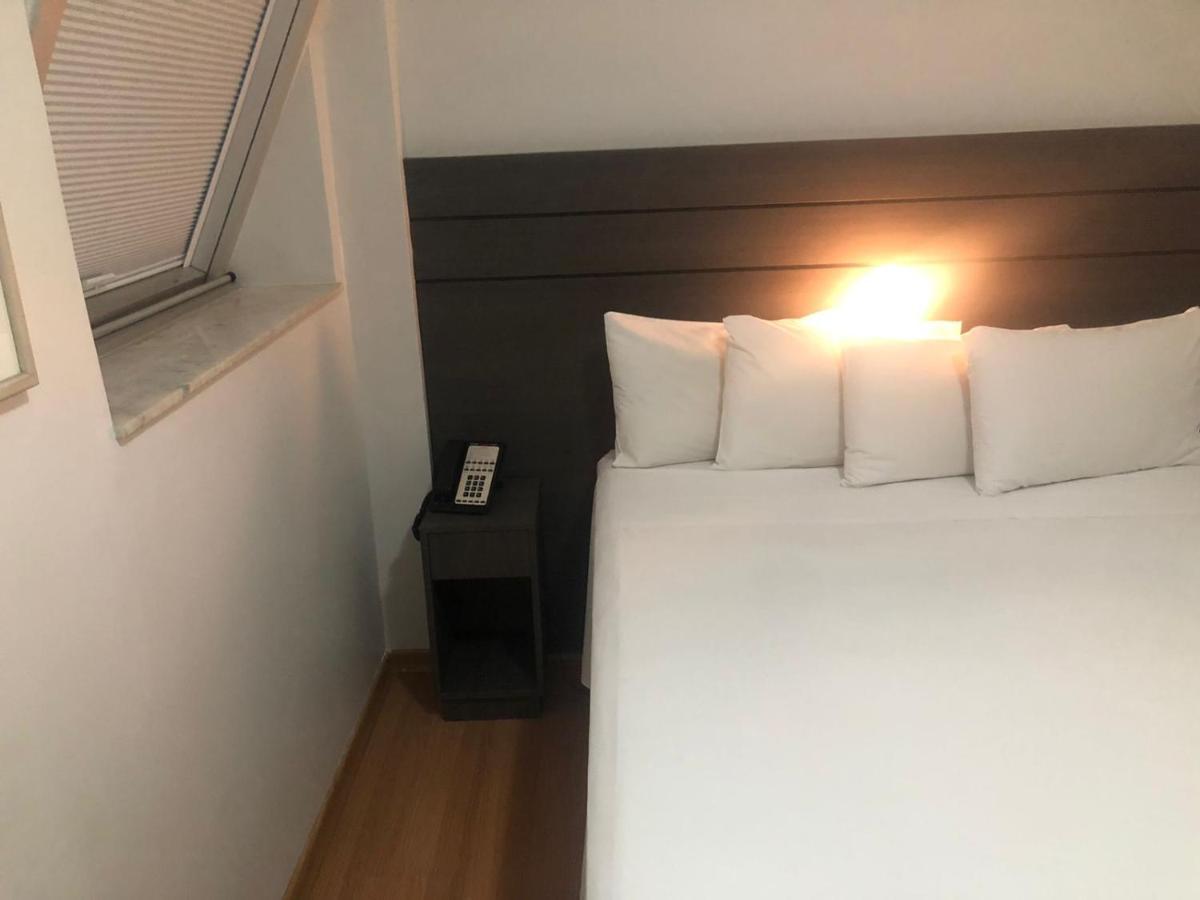 בלו הוריזונטה Apart-Hotel De Luxo Em Lourdes מראה חיצוני תמונה