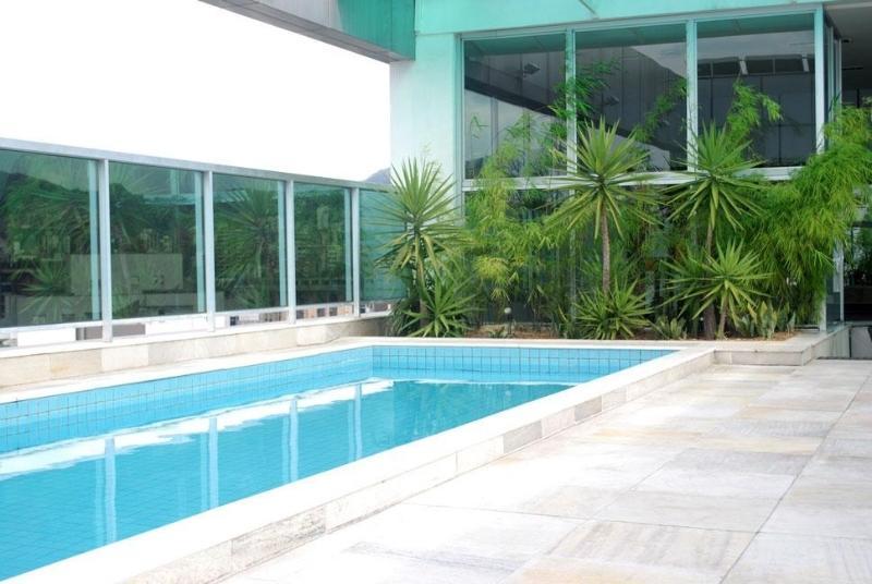 בלו הוריזונטה Apart-Hotel De Luxo Em Lourdes מראה חיצוני תמונה